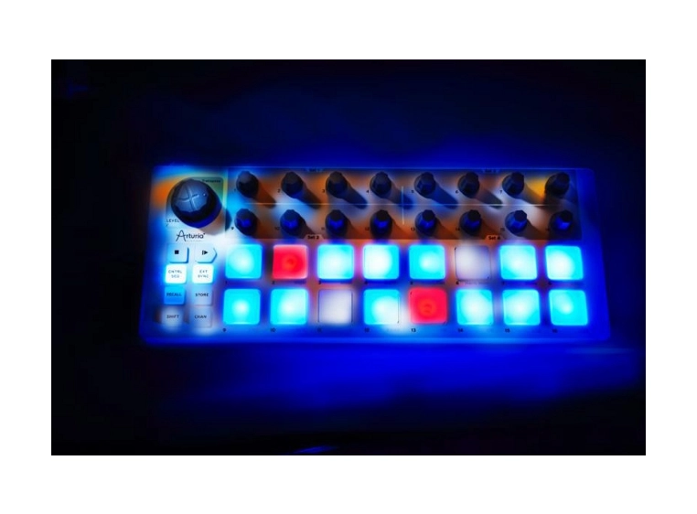 Arturia BeatStep 